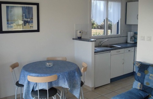 Roscoff Cabin | Charming new modern house, ideal for 2 persons 30m from the sea