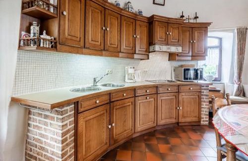 Oombergen House | Charming Nieuwpoort Mill Retreat