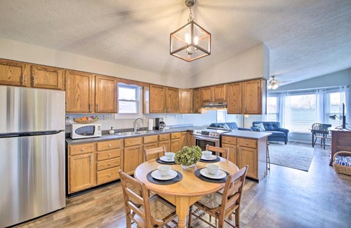 Noblesville House | Charming Noblesville House - Walk to Downtown!
