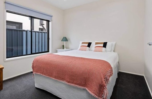 Highton House | Charming on Catherine