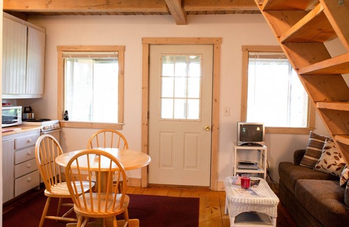 Arrowsic Cottage | Charming, peaceful 1 bedroom cottage with a serene waterfront view
