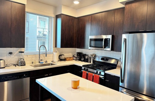 Glendale Apartment | Charming, Peaceful Apartment Retreat in Griffith