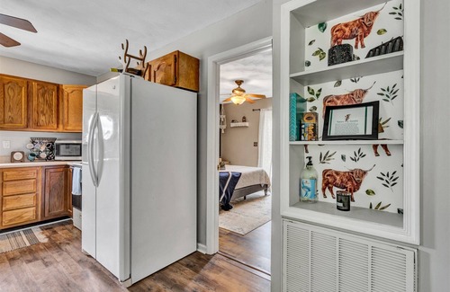Troutville Cottage | Charming pet friendly 2bedroom cottage with pool and goats in serene Troutville.