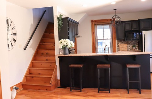 Clearview Other | Charming, private 1 BR - just mins to Collingwood!