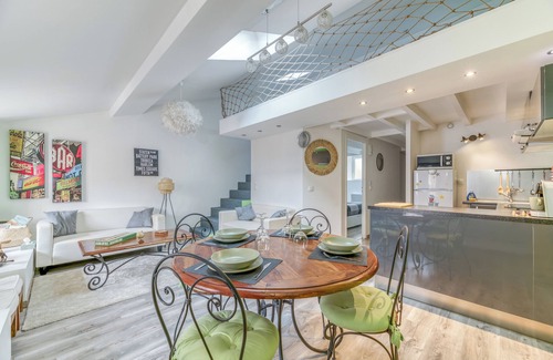 Voiron Apartment | Charming/Quiet/Bright