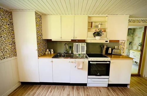 Vretstorp Ski Chalet | Charming, renovated holiday home in a secluded location a few minutes from the lake