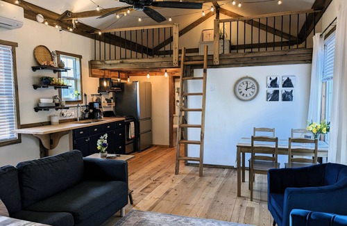 Mathias House | Charming restored barn with 2 bedrooms, 2 baths in beautiful WV mountains