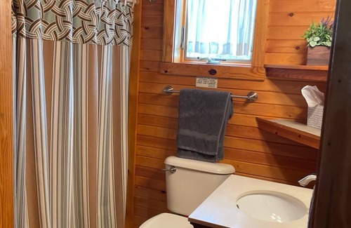 McClellandtown Cottage | Charming Rustic Cottage in the Heart of Laurel Highlands, PA Escape to this cozy, rustic retreat nestled in the stunning Laurel Highlands of Pennsylvania & Deer Creek Winery, where nature meets comfort & taste. Perfect for a weekend getaway or a