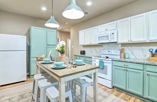 Highland Park House | Charming San Antonio Home about 4 Mi to Downtown
