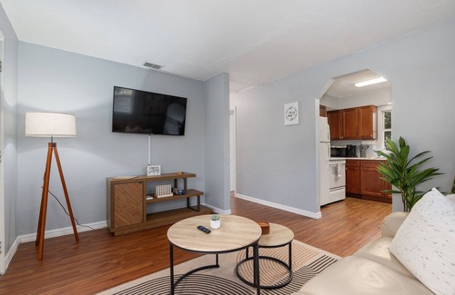 Silver Springs Apartment | Charming Silver Springs Duplex
