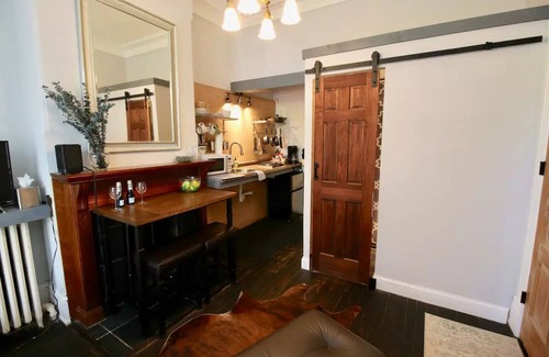 Stanton Park Bed & Breakfast | Charming space Steps to Capitol, Supreme Court, Eastern Market