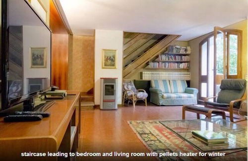 Sansepolcro Apartment | Charming spacious central Sansepolcro Garden Apartment in front of Ancient Walls