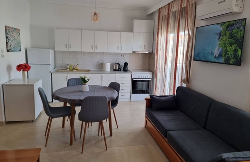 Nea Peramos Apartment | Charming spacious studio in enchanting Nea Peramos, Kavala with WiFi and AC