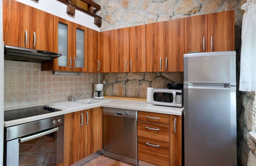 Zadvarje Villa | Charming stone villa with pool