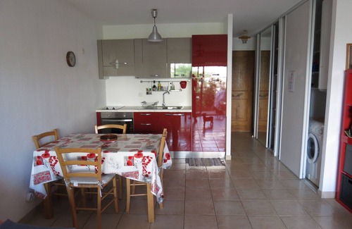 L'Ile-Rousse Apartment | charming studio in residence with swimming pool