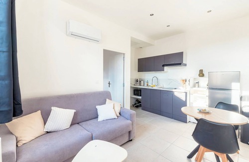 Les Poulettes Apartment | Charming T2 in the heart of Villeurbanne