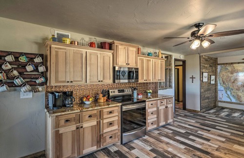 Canyon Cottage | Charming Texas Home w/Stunning Canyon Views!