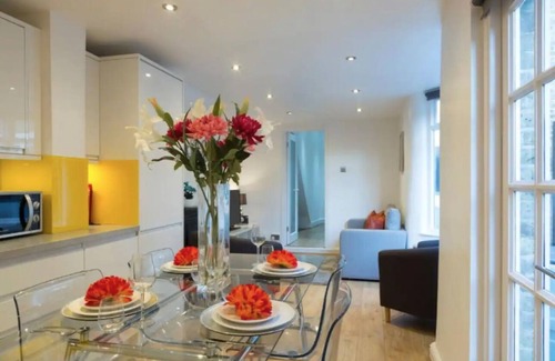 South Bermondsey Apartment | Charming Tower Bridge House