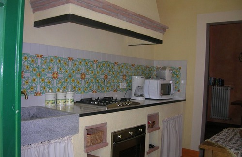 Vicopelago House | Charming Tuscan villa perfectly locatedn6km from Lucca and 18 from the beachA/C