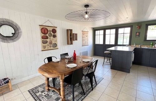 Le Bois-Plage-en-Re House | Charming two-storey village house with courtyard