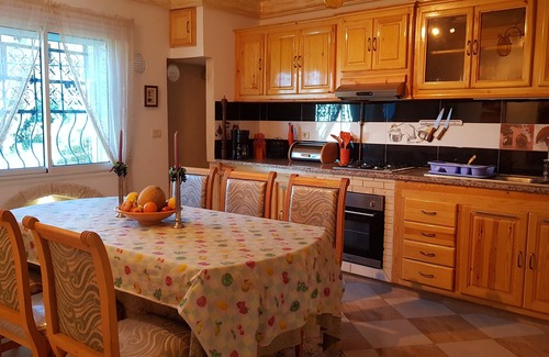 Chott Mariem Apartment | Charming, very spacious apartment for 8 people