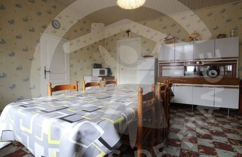Solignac-sur-Loire Cottage | Charming Village Retreat Near Loire Gorges: Spacious Home, Garden, & Nearby Attractions