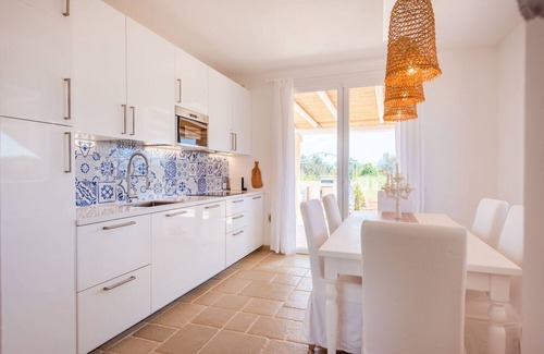 Salve Villa | Charming villa in Salento, surrounded by greenery and just minutes from the beaches.