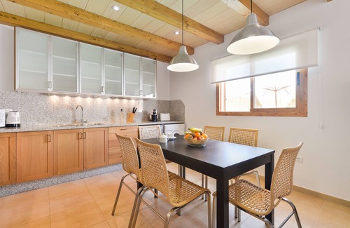 Ibiza Town Villa | Charming villa near Ibiza ideal for families *JULY OFFER*.