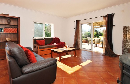 Albufeira Villa | CHARMING VILLA WITH PRIVATE POOL, BBQ AND FREE Wi-Fi