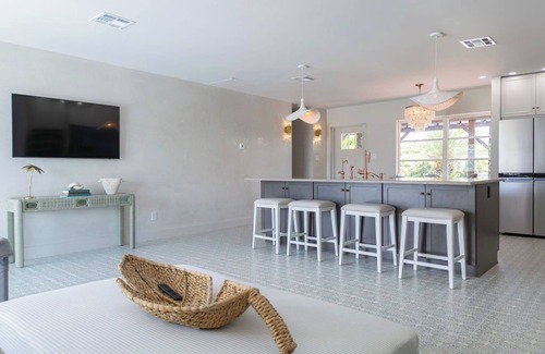 Saint James City House | Charming waterfront home in Saint James City on Main Canal