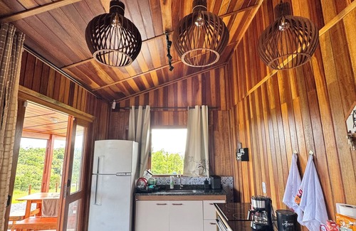Pilar Do Sul House | Charming Wooden House in Sítio Tardezinha de Pilar