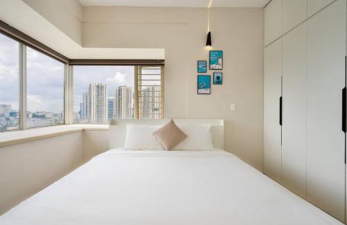 District 10 Apartment | Charmington La Pointe - Central Suites D10