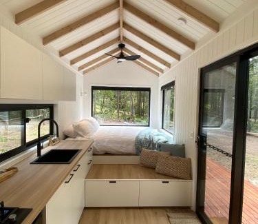 Peachester Villa | 'Chartreuse' Tiny Home on Green Valley Fingerlime Farm