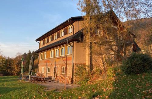Ostravice Ski Chalet | Chata Ostrá Ostravice