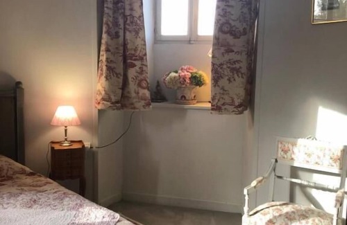 Saint-Sulpice-en-Pareds Bed & Breakfast | Chateau de la Mothe