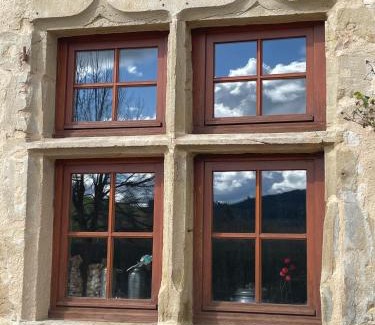 Varennes-sous-Dun Bed & Breakfast | Chateau de GRANDVAUX