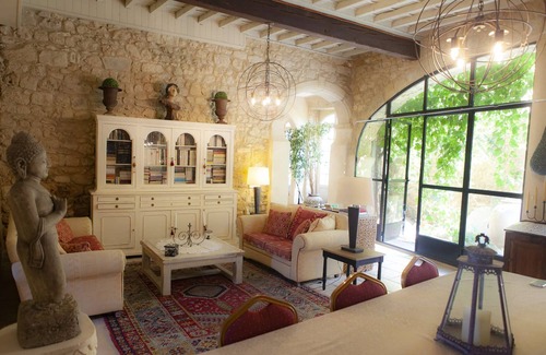 Murviel-les-Beziers Bed & Breakfast | Chateau de Murviel