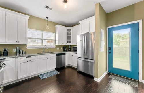 Peoplestown House | Chateau FILA: ATL Oasis w/Slingshot Option