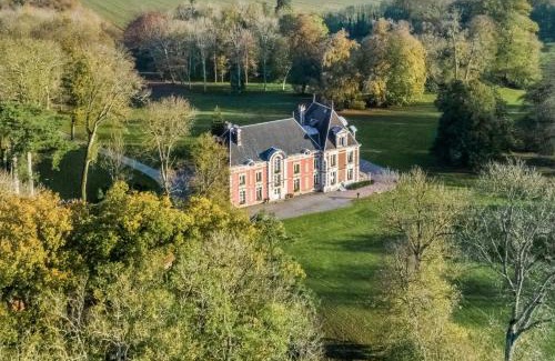 Saint-Germain-la-Campagne Bed & Breakfast | Chateau le grand bus