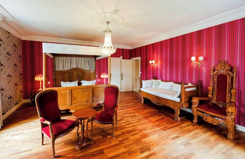 Chambretaud Hotel | Chateau Hotel le Boisniard