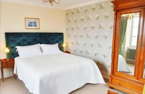 Le Chillou Bed & Breakfast | Chateau L'Orangerie