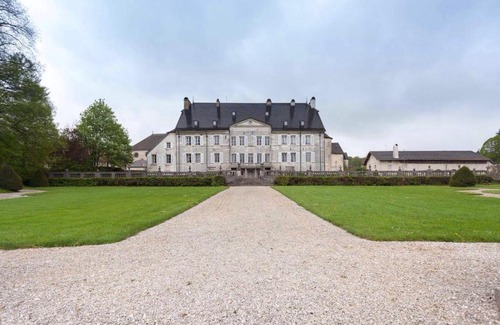 Maiche Bed & Breakfast | CHATEAU MONTALEMBERT Maîche