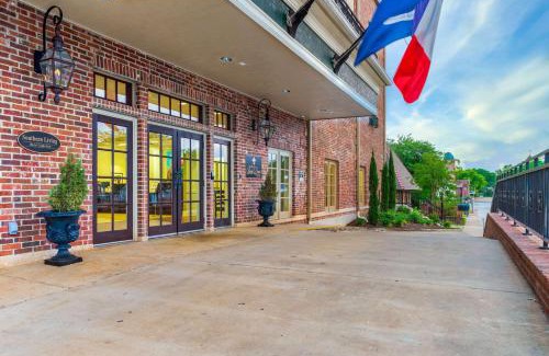 Downtown Historic Hotel | Chateau Saint Denis Hotel, a Trademark Collection by Wyndham