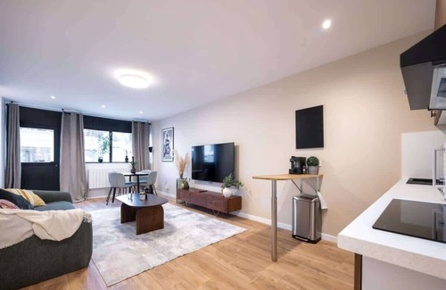 Chatillon Apartment | Chatillon · Renovated apartment ~ Chatillon