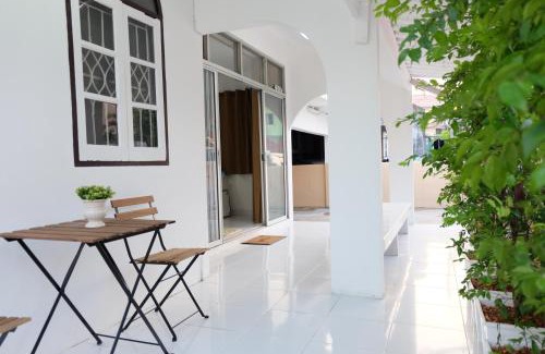 Chom Phon House | Chatuchak Art & Nature House (3-6 pers.)