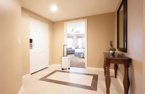 Orange Lake Resort | CHECK THIS OUT!n1 bedroom Villa, Sleeps 4. 5 mins to Disney World!
