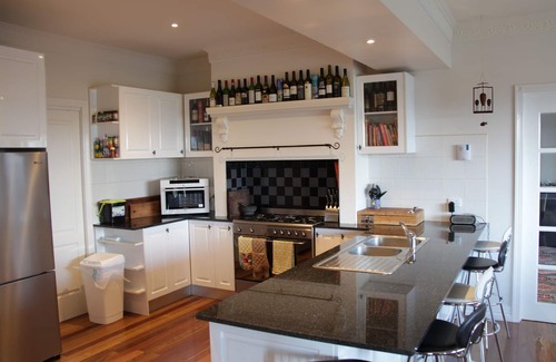 Kinglake Central House | Cheeky Fox Retreat, a venue for wellbeing retreats and group getaways