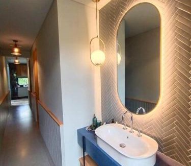 Gadog Villa | Cheerful 2 bedroom mountain villa