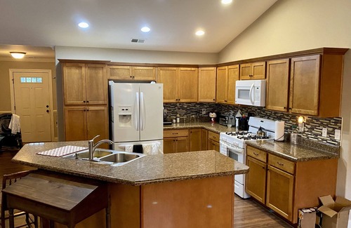 Taylors House | Cheerful 3 bedroom 2 1/2 bath private home with a pool