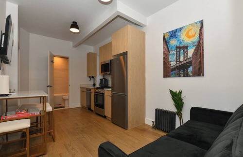 Midtown South Apartment | Chelsea Charm : 3BR Retreat Near High Line